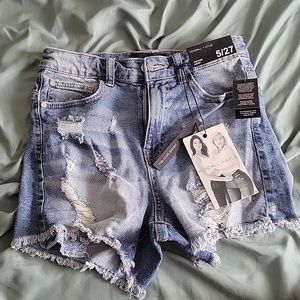 Kendall and kylie high waisted shorts